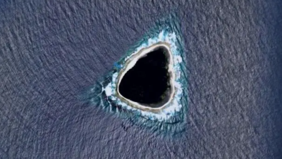 The mystery behind Google Maps' 'black hole' in the Pacific Ocean - BBC  Newsround