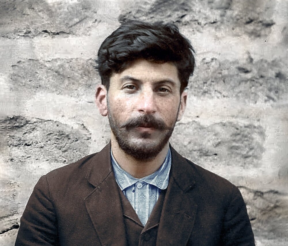 2235234_joseph_stalin.jpg