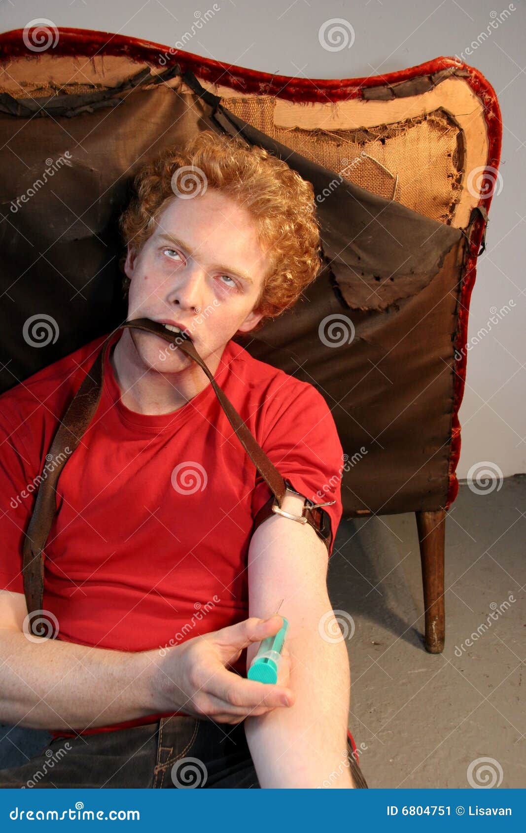 drug-junkie-having-flush-6804751.jpg