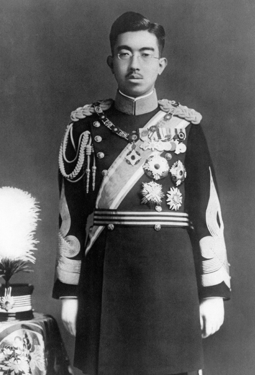 Hirohito_in_dress_uniform_(cropped).jpg