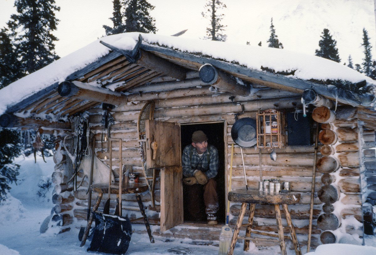 Richard_Proenneke_in_his_cabin.jpeg