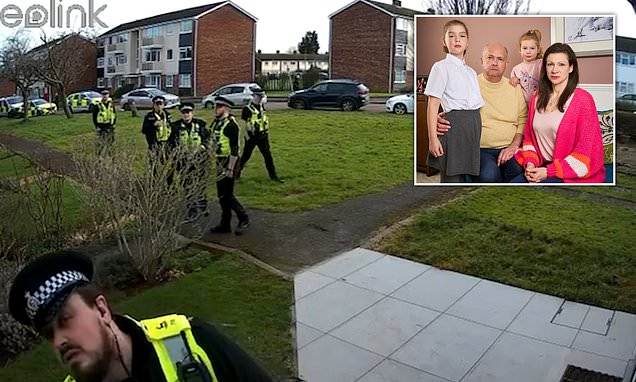 www.dailymail.co.uk