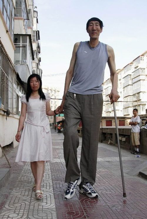 tallest-living-men-in-the-world8-1530623890.jpg