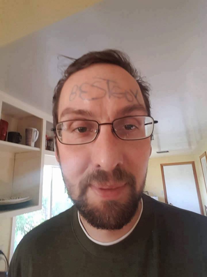 GRPiwDaXQAAGIfL.jpg