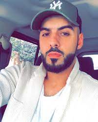 Omar borkan al gala - #selfie | Facebook