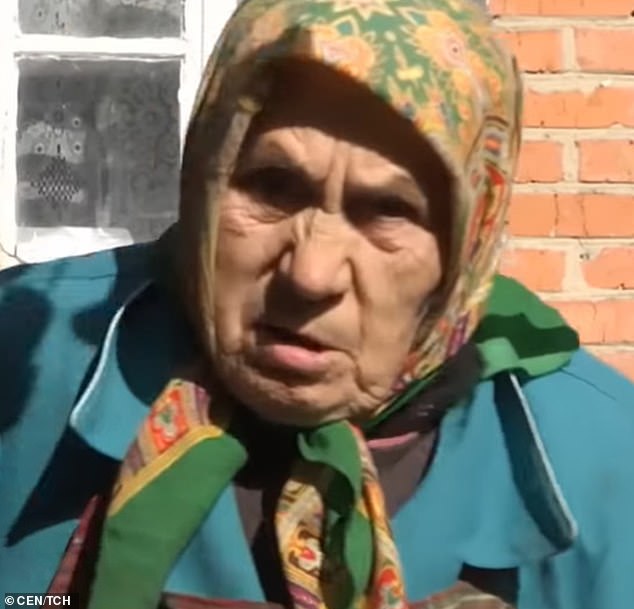 https://i.dailymail.co.uk/1s/2019/09/27/08/18999680-7511125-image-a-2_1569568531006.jpg