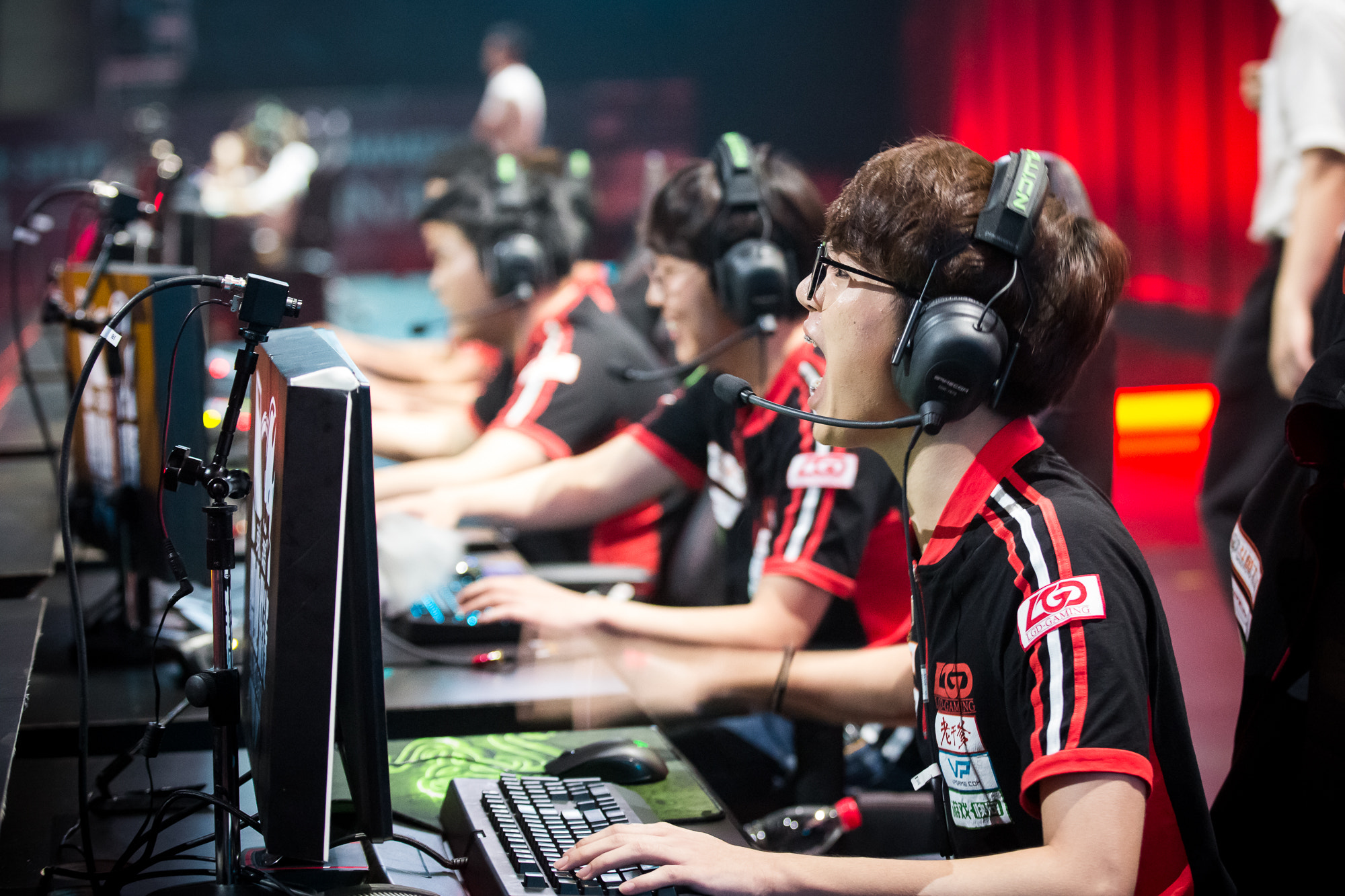 LGD_Gaming_at_the_2015_LPL_Summer_Finals.jpg