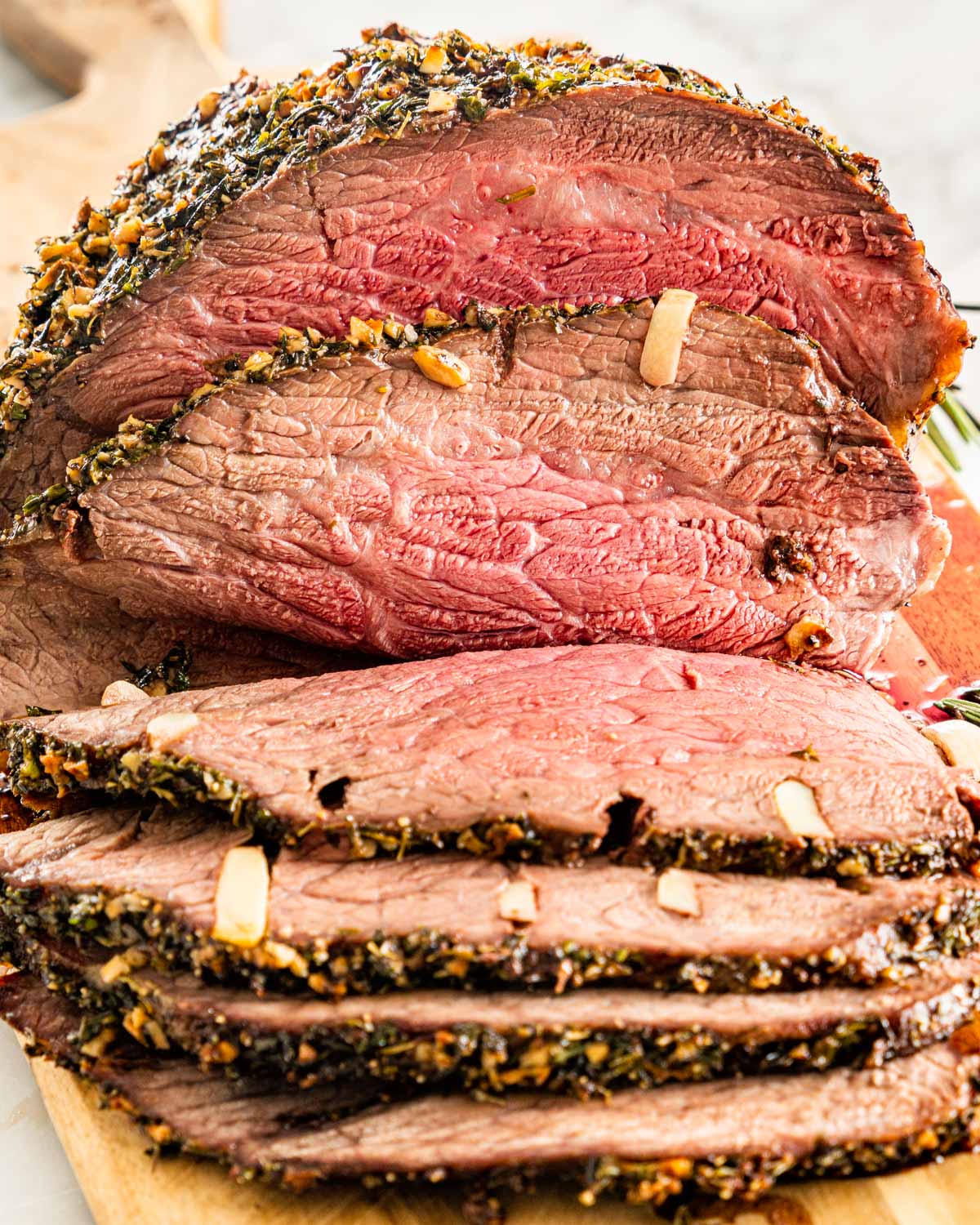 https://www.jocooks.com/wp-content/uploads/2020/04/roast-beef-1-12.jpg