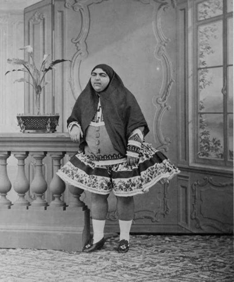 tadj-es-saltaneh-persian-princess-3.jpg