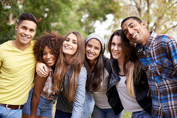 CollegeIceBreakers_Article600x400.jpg