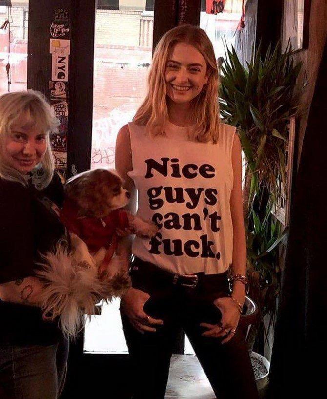 7OUR 007 Nice guys can't fuck NYG Smile Hairstyle Textile Standing Happy Plant Cool Street fashion Fun Thigh