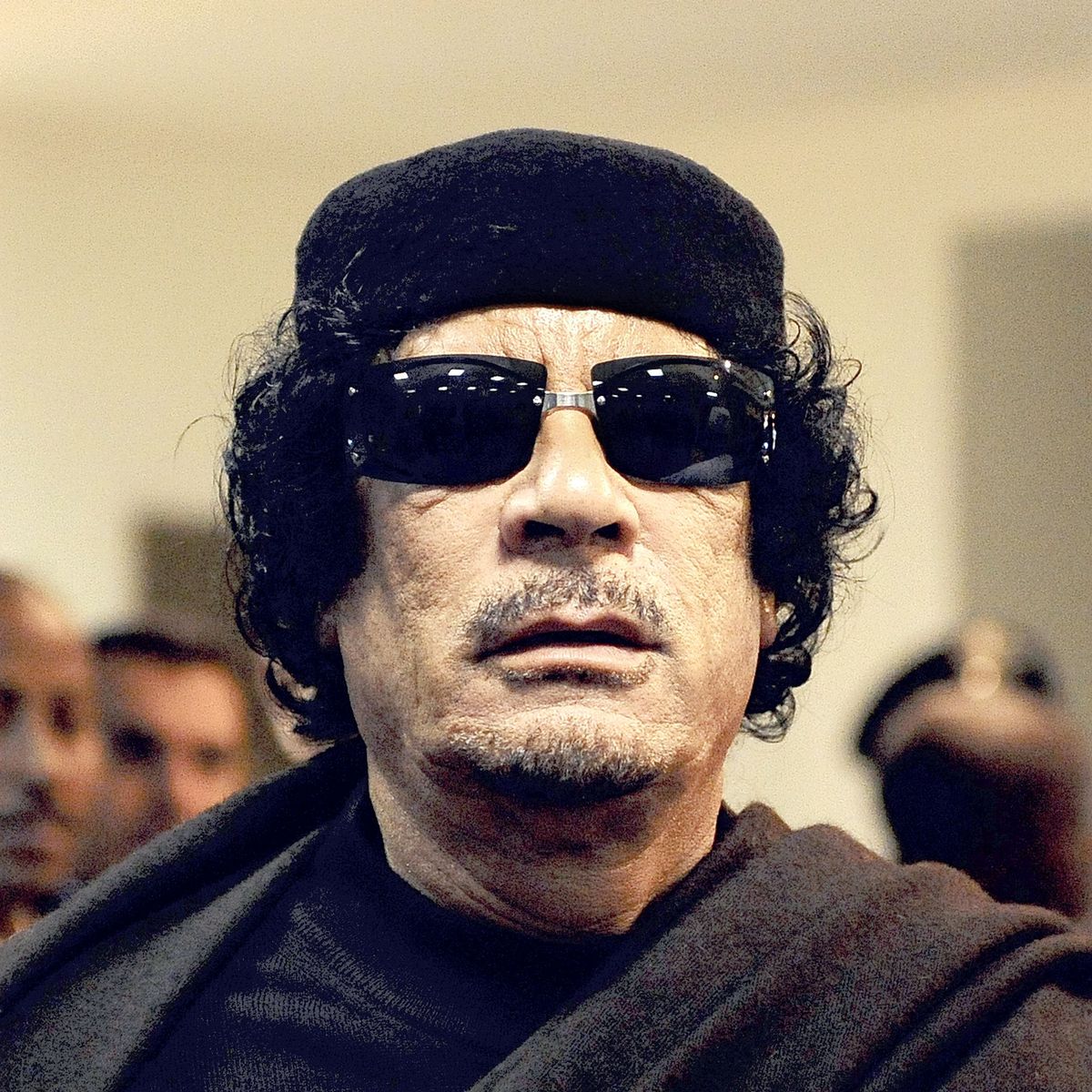 SPIEGEL Interview with Libyan Leader Moammar Gadhafi: 'Switzerland Should  be Dissolved as a State' - DER SPIEGEL