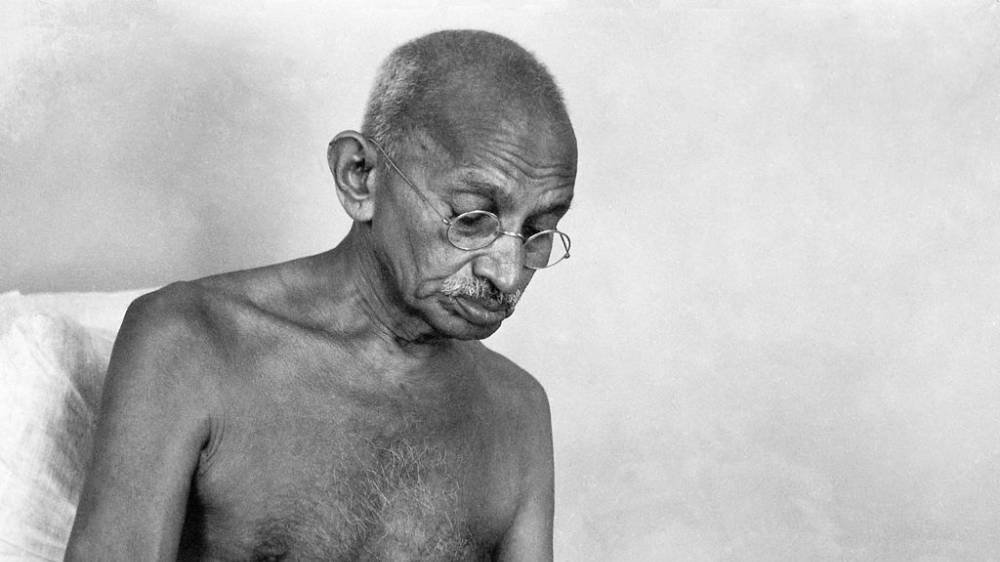 gandhi_was_a_racist_who_slept_.jpg