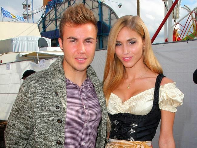 Mario-Gotze-with-his-girlfriend-Ann-Kathrin-Brommel.jpg