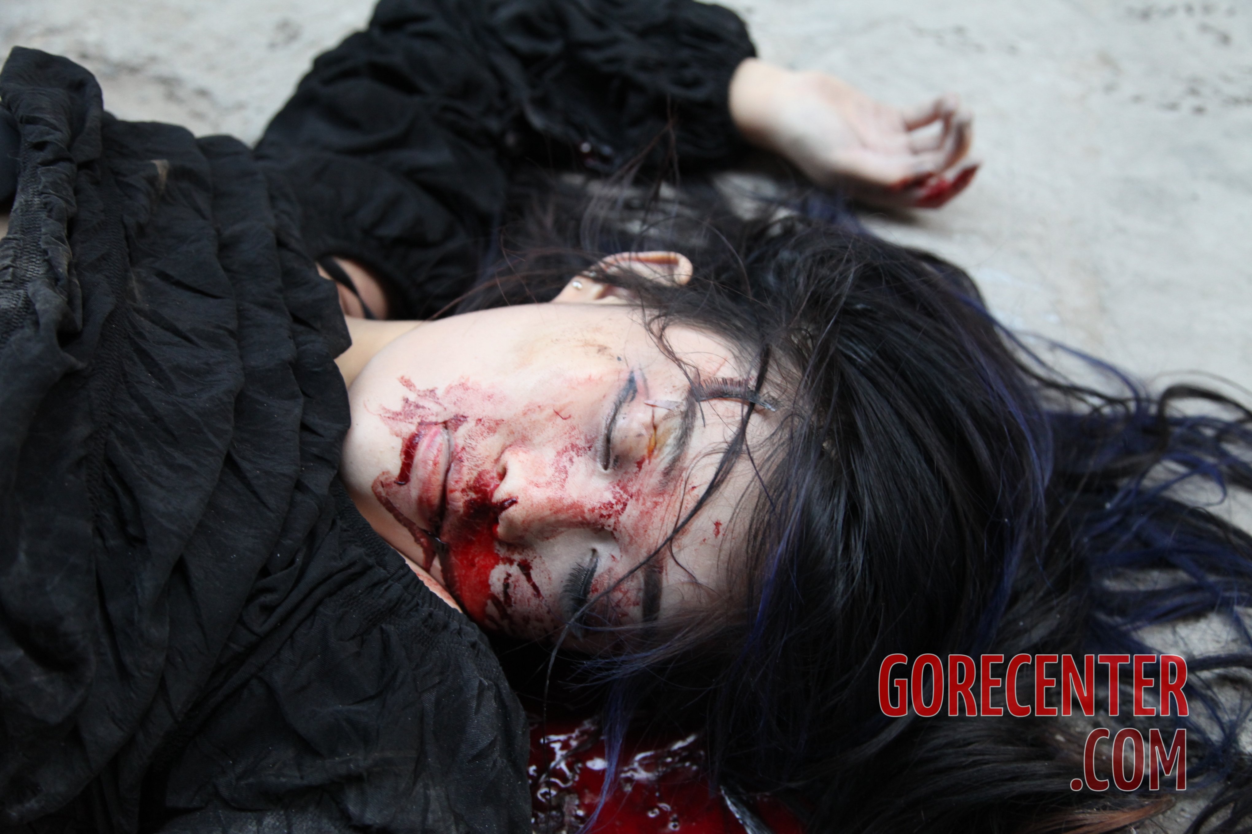 Chinese-female-suicidal-jumper-6.jpeg