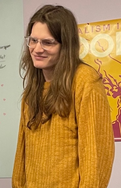 https://upload.wikimedia.org/wikipedia/commons/0/07/Maddy_Thorson_%28cropped%29.jpg