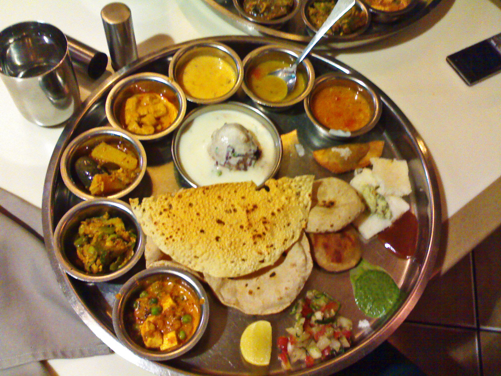 thali1.jpg