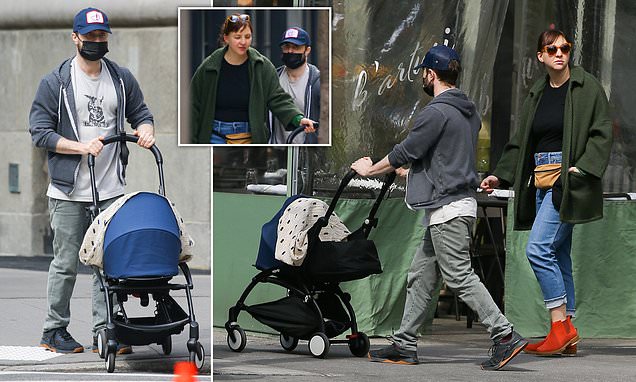 www.dailymail.co.uk