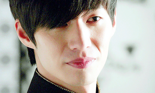 57712e01a2697e4adf4b8046a9e98ca4.gif