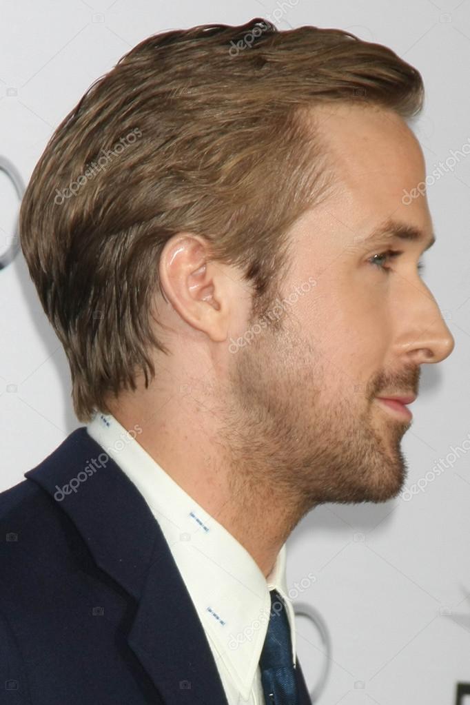 depositphotos_90966086-stock-photo-ryan-gosling-actor.jpg