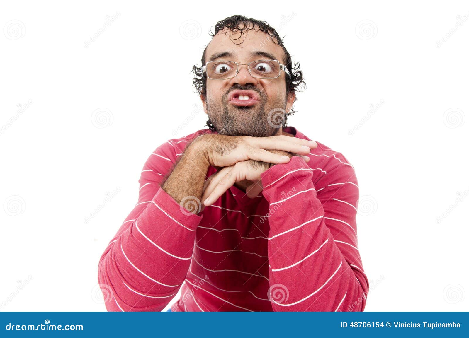 smart-ugly-man-glasses-48706154.jpg