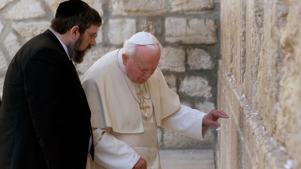 https://messianicjewishhistory.files.wordpress.com/2015/03/ap00032601569.jpg