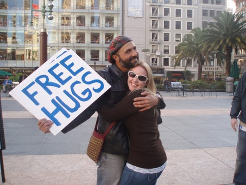 free-hug.jpg