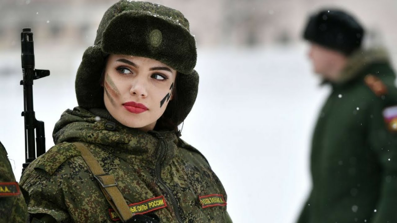 Russian army holds pageant for female soldiers - YouTube