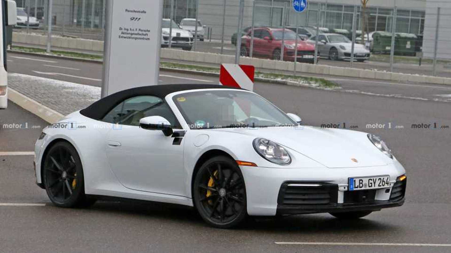 new-porsche-911-cabrio-spy-photo.jpg