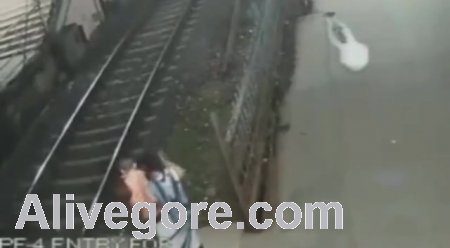 alivegore.com