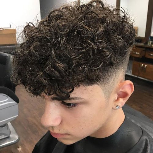 40 Best Perm Hairstyles For Men (2022 Styles)