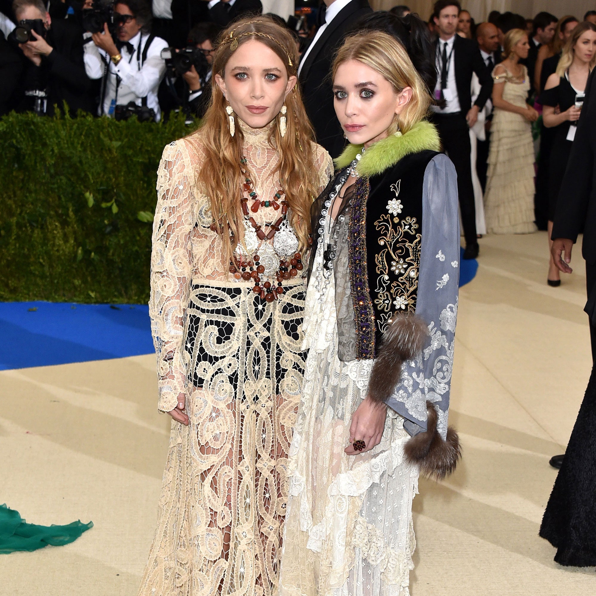 00-promo-olsens-met-looks.jpg