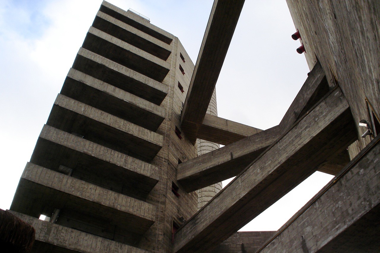 ugly-buildings5.jpg