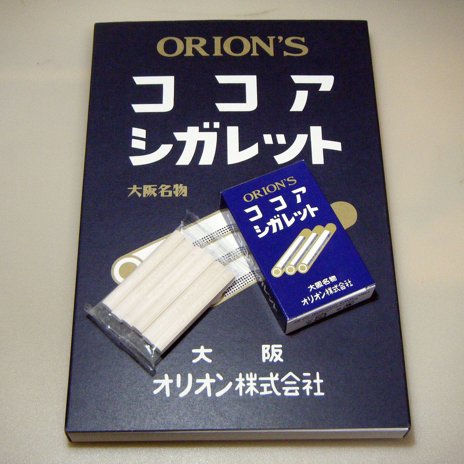 2016_0517_Orion_Cocoa_Cigarette_10_case.jpg