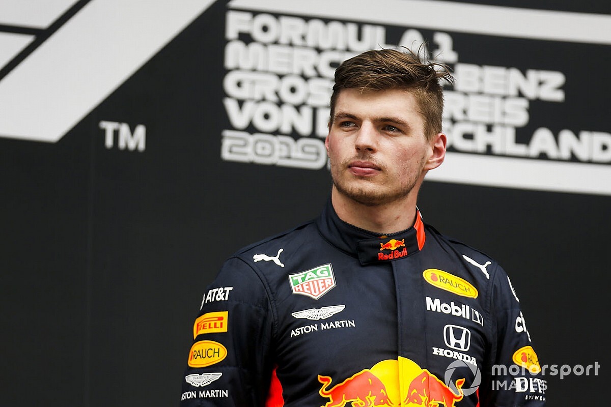 max-verstappen-red-bull-racing.jpg