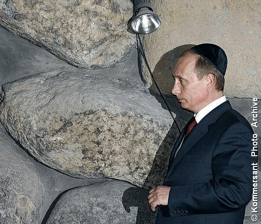 putin_v_kipe.gif