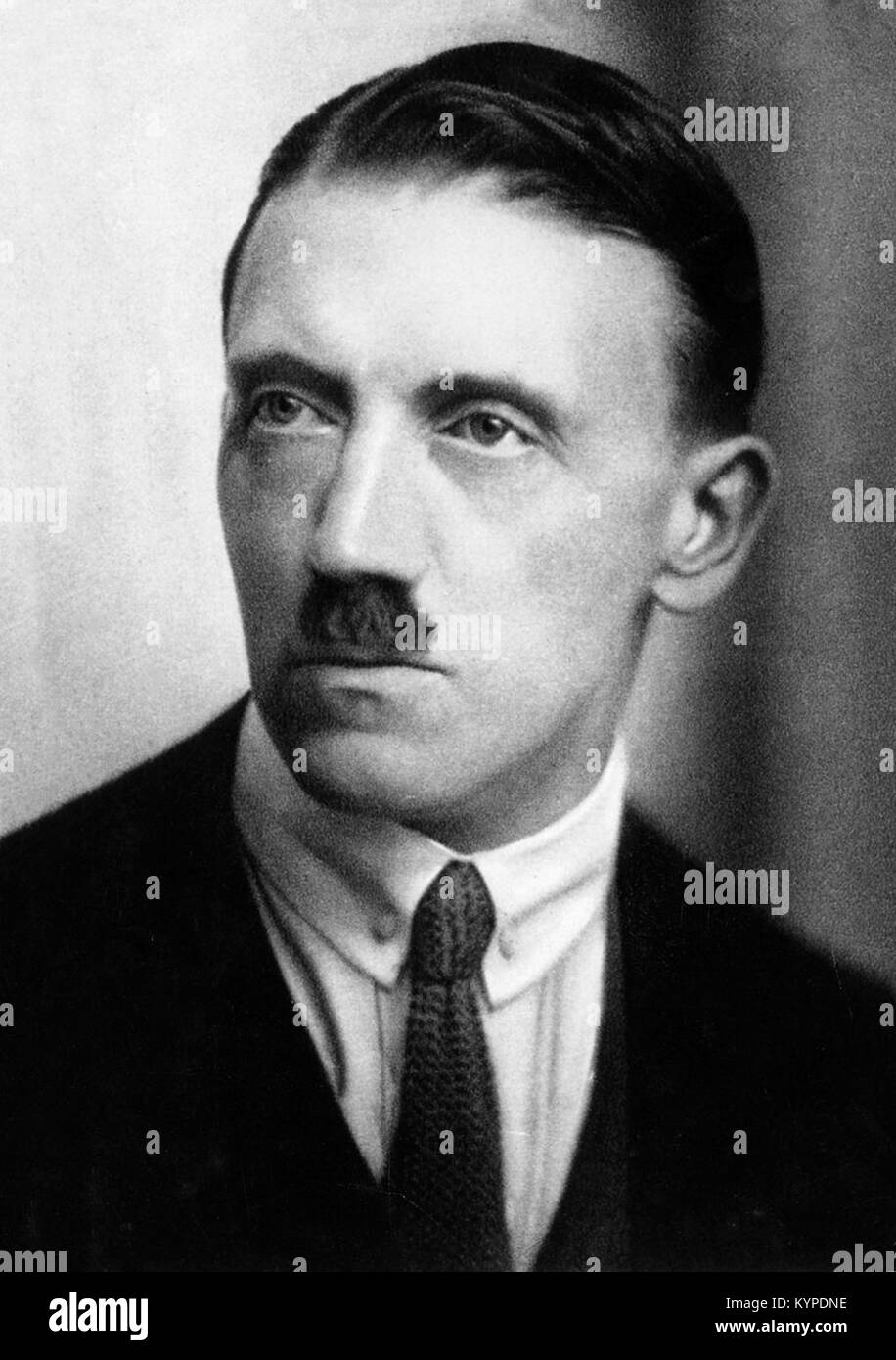 adolf-hitler-1889-1945-as-a-young-man-photograph-c1924-KYPDNE.jpg