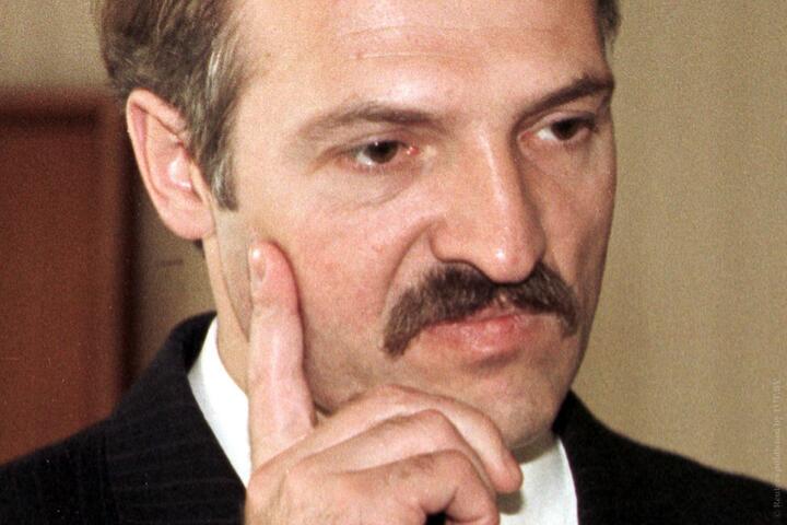 lukashenko_1994_reuters.jpg