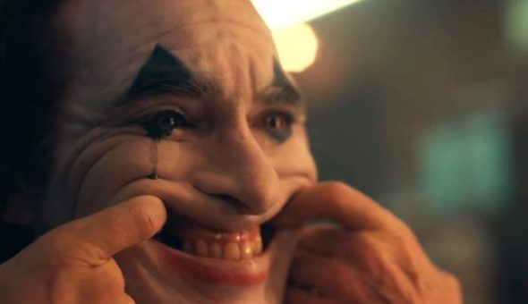 Joker-phoenix-web-590x340.jpg