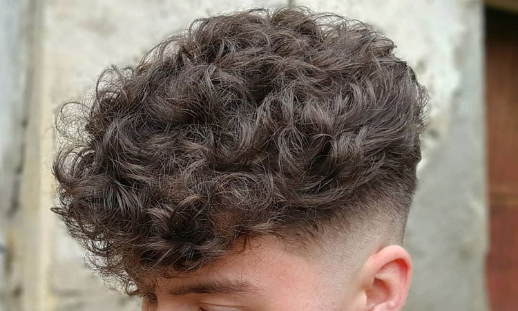 How-To-Make-Your-Hair-Curly-For-Guys.jpg