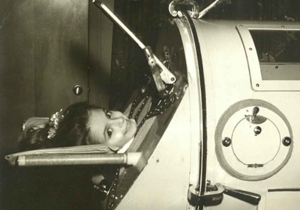 60 years in an iron lung: US polio survivor worries about new global threat