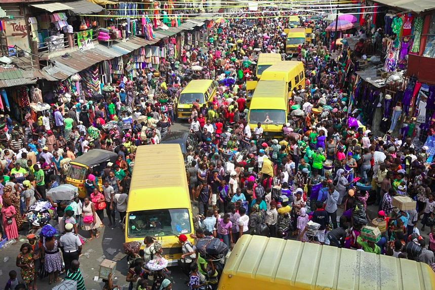 Overpopulation-Scene-in-Lagos-Nigeria-Akintunde-Akinleye.png