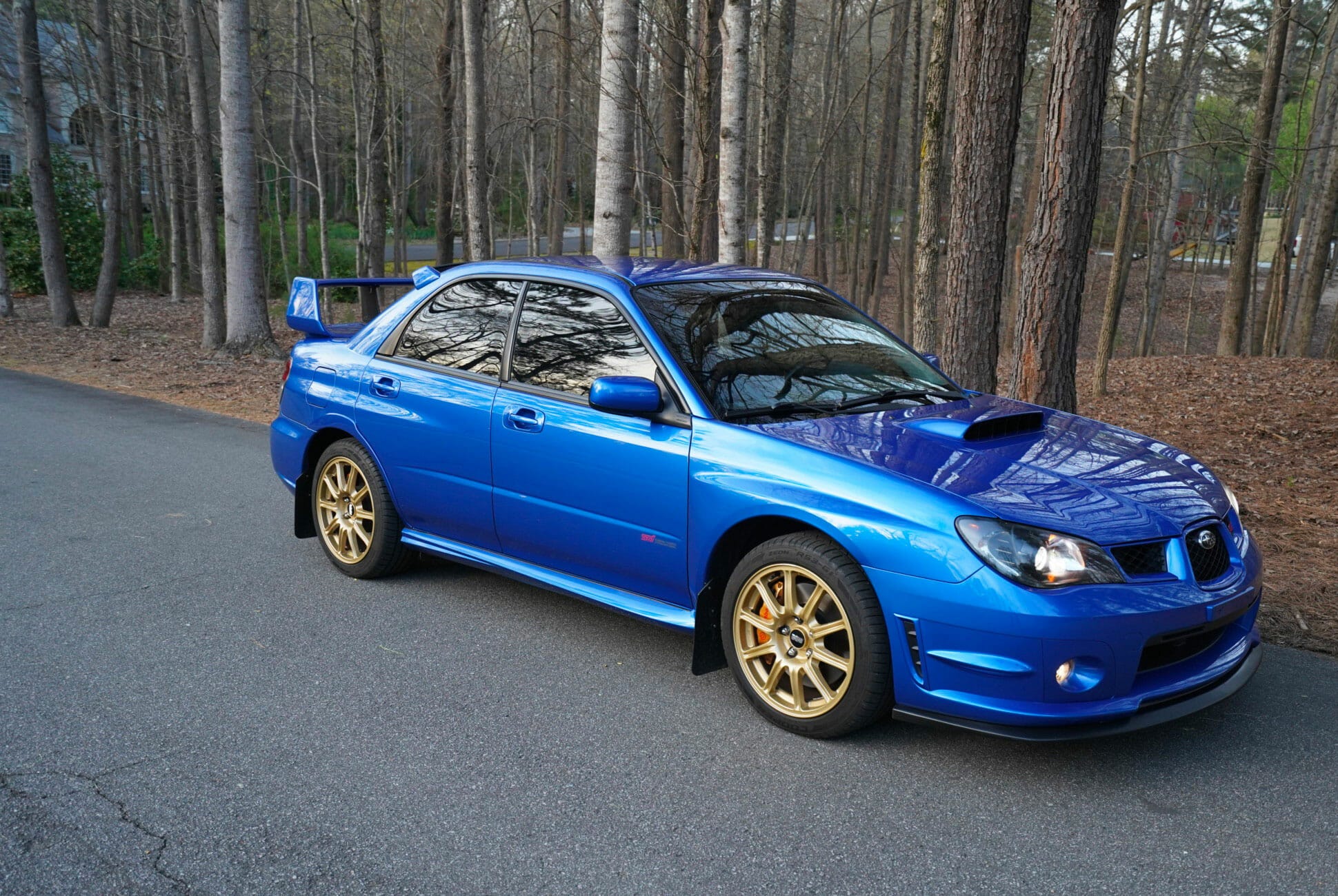 2006-Subaru-Impreza-WRX-STi-gear-patrol-slide-06.jpg