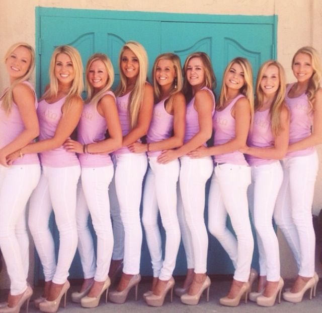 Sorority outfits, Sorority recruitment outfits, Sweet jeans