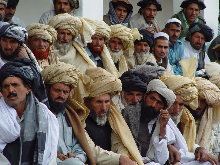 pashtun-tribesmen-in-pakistan.1508010880.jpg