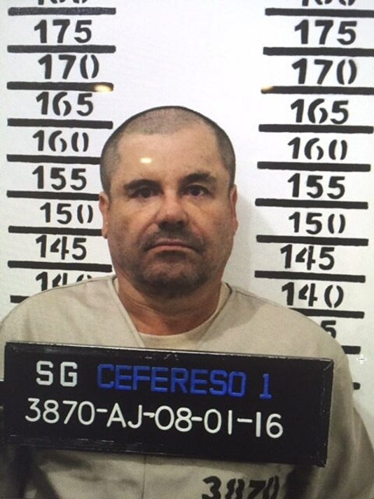 636582859536179299-AP-Mexico-Drug-Lord-Extradition.jpg
