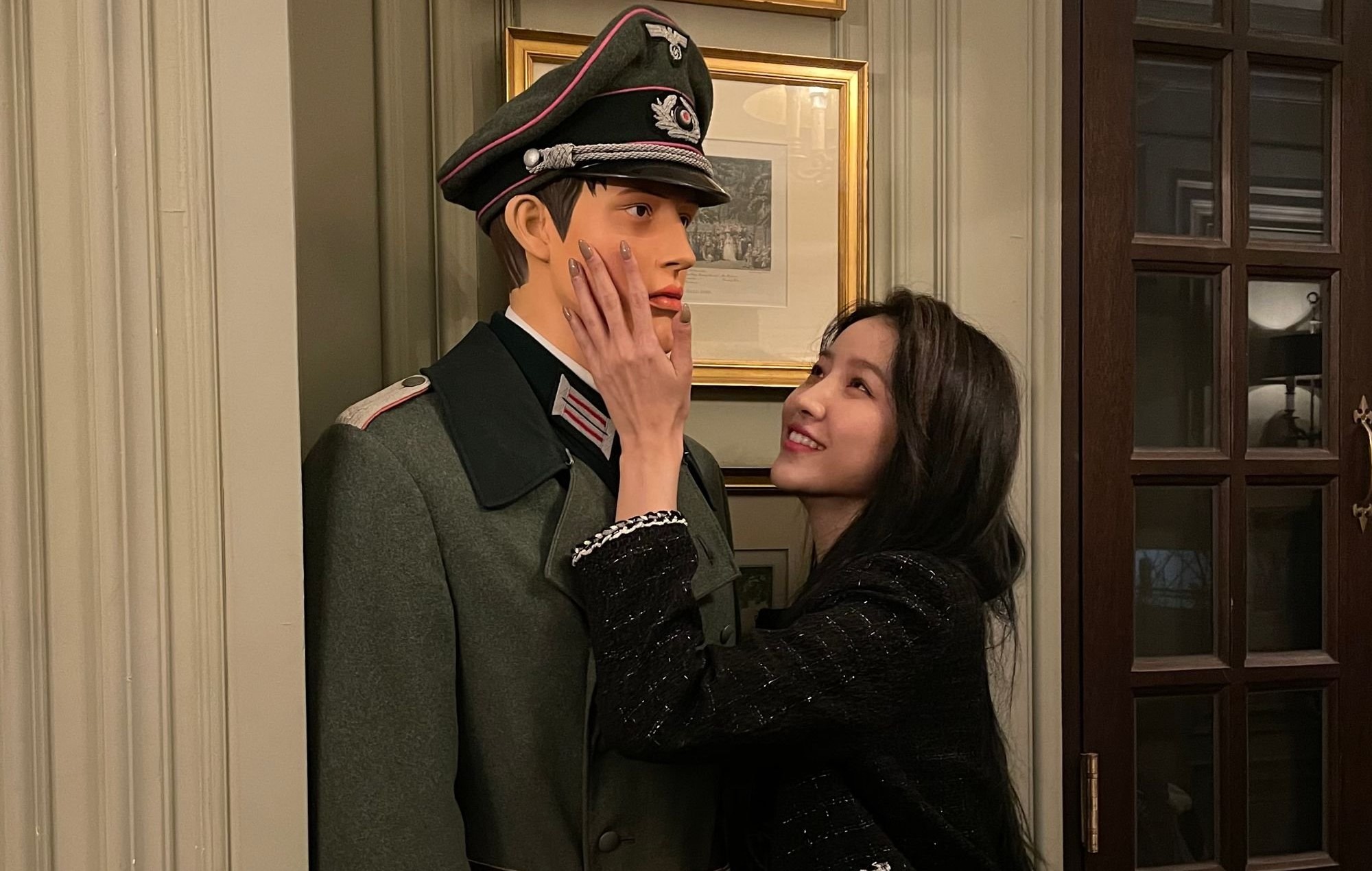 GFRIEND's Sowon sparks controversy with Nazi mannequin photo