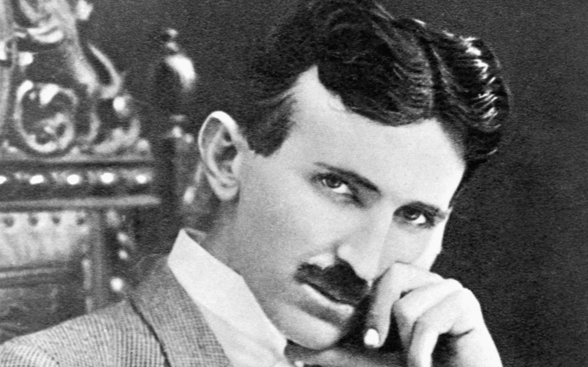 Qui est Nikola Tesla, le « poète de la science » éternel rival de Thomas  Edison ?